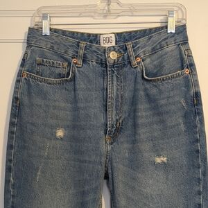 BDG Mom High Waist 27 Slim Straight Cotton Jeans